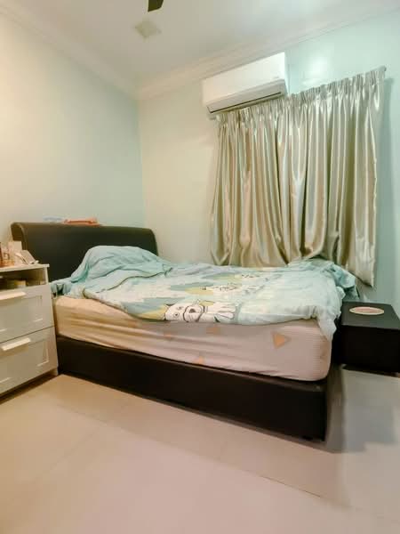 Rumah Teres 2 Tingkat untuk Dijual di Taman Cempaka (Ampang) - Jenny Choong - Bedroom - PropertyGuru.com.my