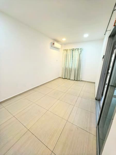 Rumah Teres 2 Tingkat untuk Dijual di Taman Impian Emas (Skudai) - Endy Law Law - Interior - PropertyGuru.com.my