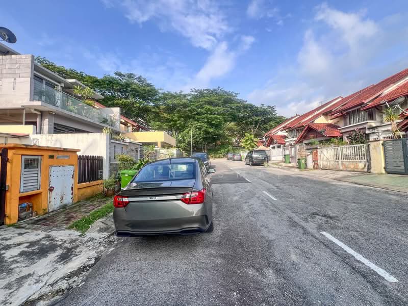 2-storey Terraced House for Sale in Alam Damai (Cheras) - Fatin Ismail - Exterior - PropertyGuru.com.my