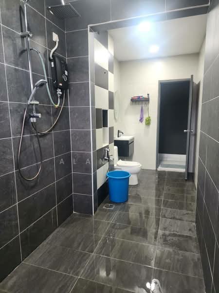 Rumah Teres 2 Tingkat untuk Dijual di Ulu Tiram (Johor) - Alan Lee - Bathroom - PropertyGuru.com.my