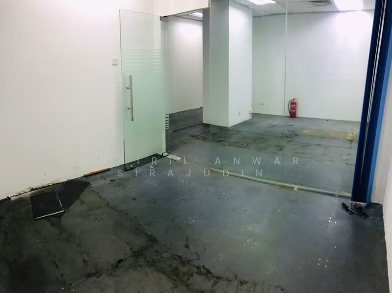 Office for Rent in Bandar Puteri Puchong (Puchong) - Khairil Anwar Sirajudin - Interior - PropertyGuru.com.my