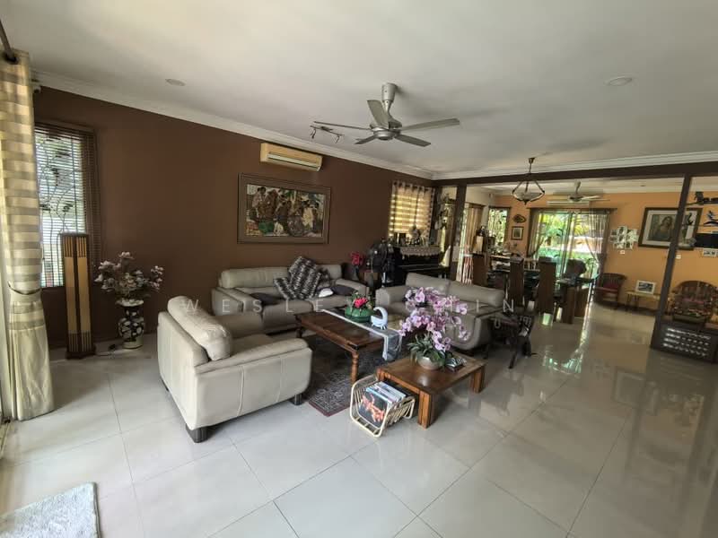 Rumah Berkembar untuk Dijual di Seksyen 9 (Petaling Jaya) - Wesley Chin - Living Room - PropertyGuru.com.my