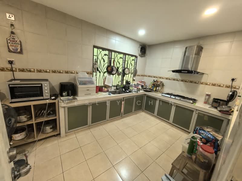 Rumah Berkembar untuk Dijual di Seksyen 9 (Petaling Jaya) - Wesley Chin - Kitchen - PropertyGuru.com.my