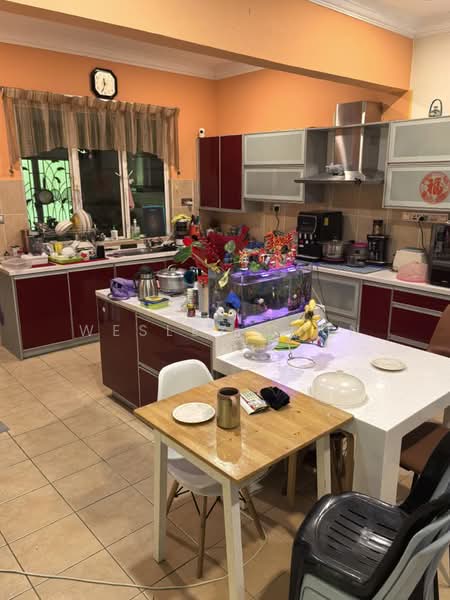 Rumah Berkembar untuk Dijual di Seksyen 9 (Petaling Jaya) - Wesley Chin - Kitchen - PropertyGuru.com.my