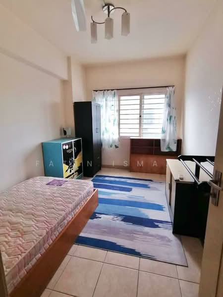 Kondominium untuk Dijual di Desa Putra - Fatin Ismail - Bedroom - PropertyGuru.com.my