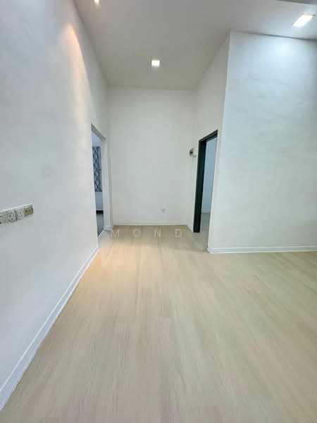 1-storey Terraced House for Sale in Taman Perling (Perling) - Desmond Yap - Interior - PropertyGuru.com.my