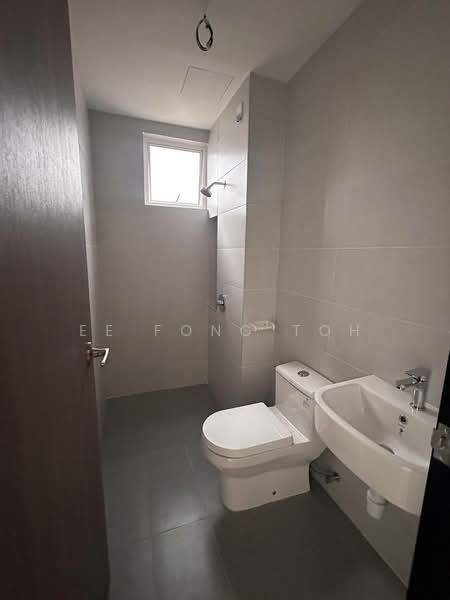Servis Apartment untuk Dijual di TRELLIS RESIDENCES - Ee Fong Toh - Bathroom - PropertyGuru.com.my