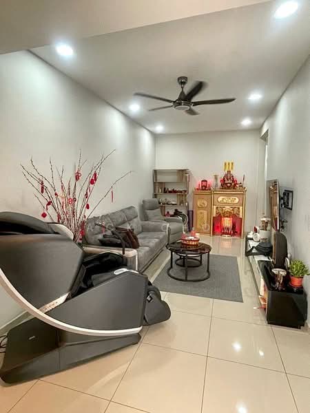 1-storey Terraced House for Sale in Bandar Baru Permas Jaya (Permas Jaya) - Zack Chow - Living Room - PropertyGuru.com.my