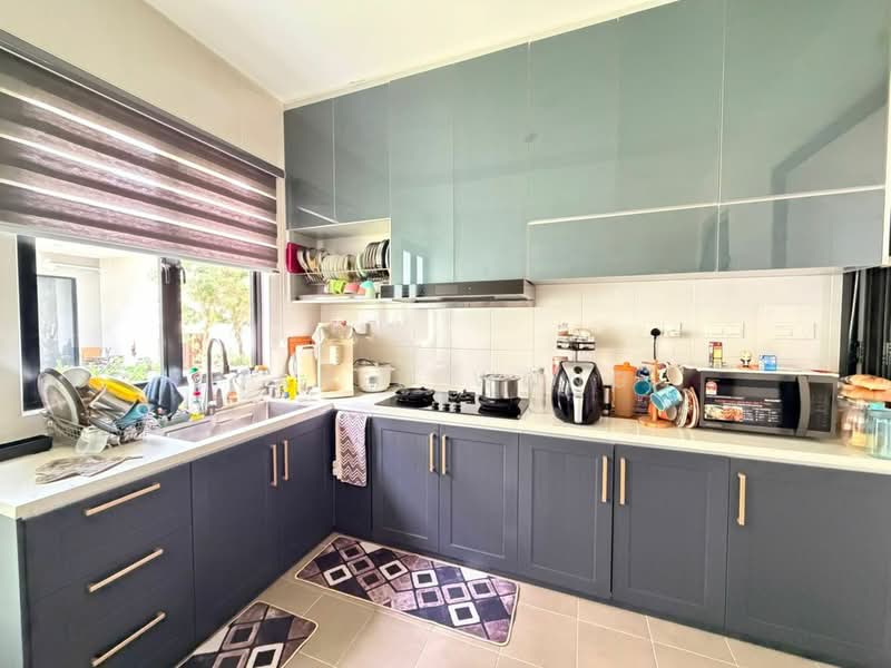 2-storey Terraced House for Rent in Cyberjaya (Selangor) - Jared Wong - Kitchen - PropertyGuru.com.my