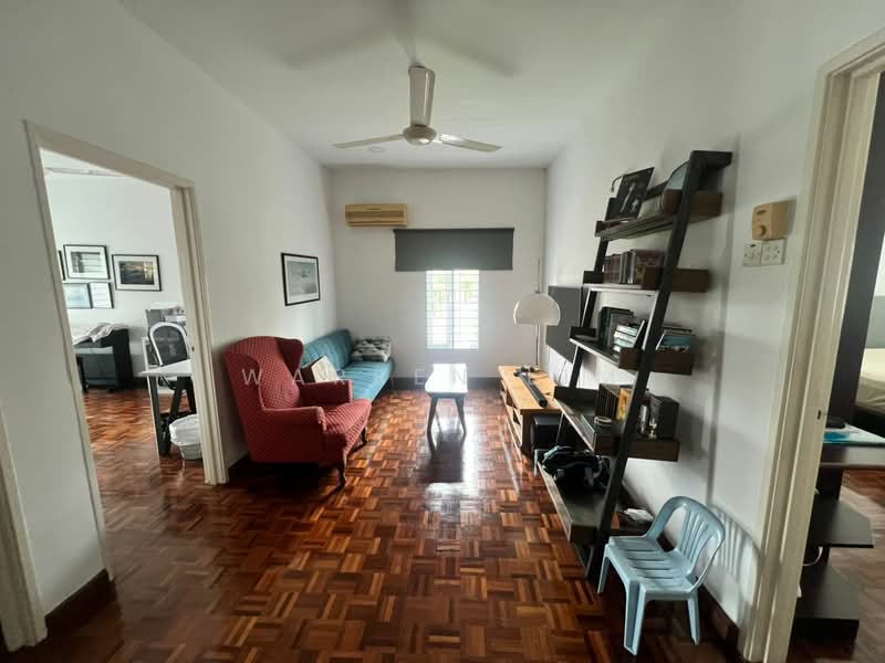 Rumah Teres 2 Tingkat untuk Dijual di Ara Damansara (Selangor) - Warren Lim - Living Room - PropertyGuru.com.my