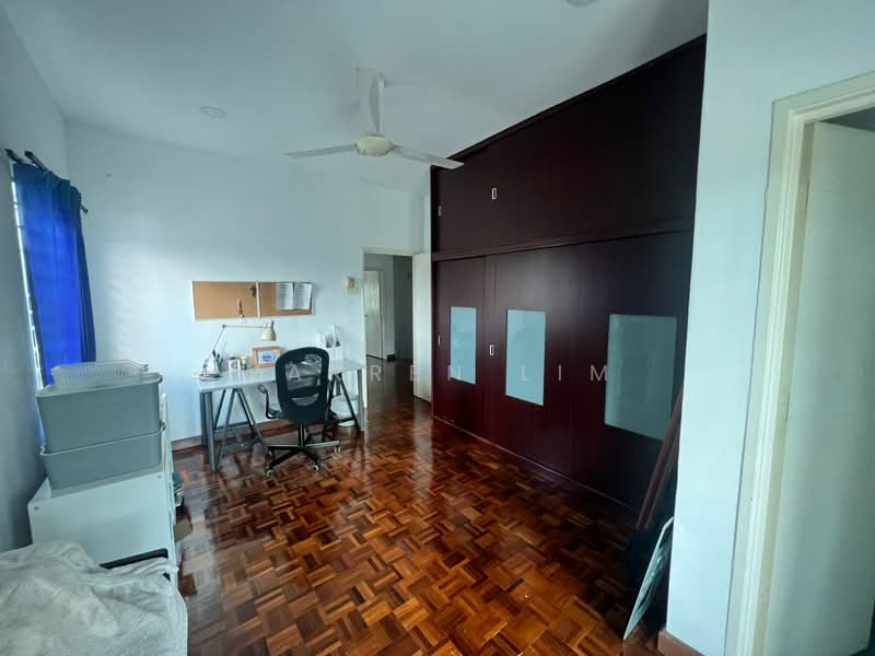 Rumah Teres 2 Tingkat untuk Dijual di Ara Damansara (Selangor) - Warren Lim - Study - PropertyGuru.com.my