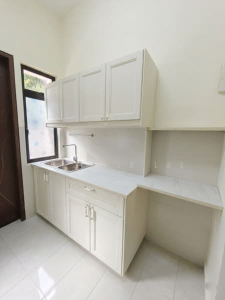 2-storey Terraced House for Rent in Telok Panglima Garang (Selangor) - Michelle Lee - Kitchen - PropertyGuru.com.my