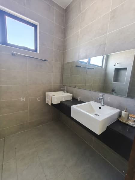 2-storey Terraced House for Rent in Telok Panglima Garang (Selangor) - Michelle Lee - Bathroom - PropertyGuru.com.my