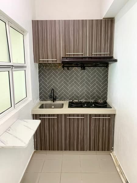 Condominium for Sale at The Zest @ Kinrara 9 - Aaron Ong - Kitchen - PropertyGuru.com.my