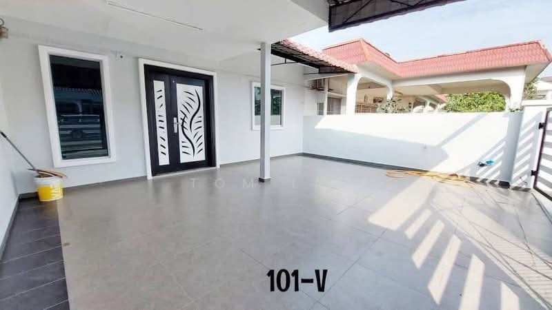 1-storey Terraced House for Sale in Taman Teluk Pulai (Klang) - Tom Lee - PropertyGuru.com.my