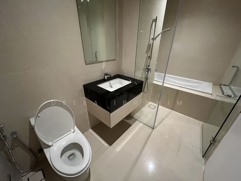 Service Residence for Rent at Pavilion Ceylon Hill - Deela Ibrahim - Bathroom - PropertyGuru.com.my