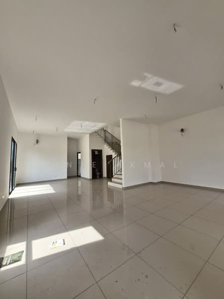 Semi-Detached House for Sale in Setia Safiro (Cyberjaya) - Dinie Akmal - Living Room - PropertyGuru.com.my