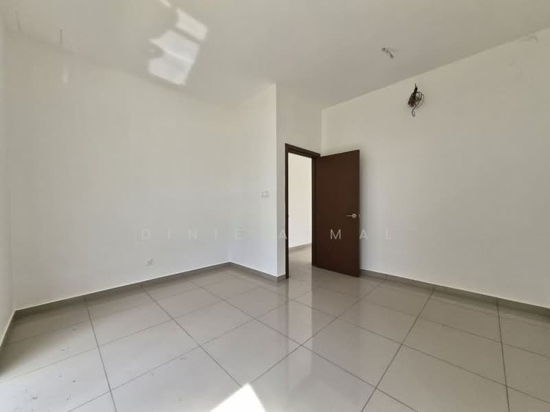 Semi-Detached House for Sale in Setia Safiro (Cyberjaya) - Dinie Akmal - Interior - PropertyGuru.com.my