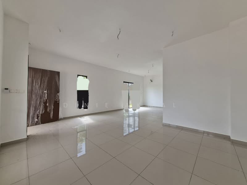Semi-Detached House for Sale in Setia Safiro (Cyberjaya) - Dinie Akmal - Interior - PropertyGuru.com.my
