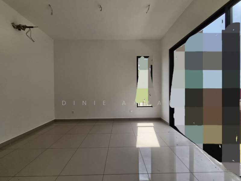 Semi-Detached House for Sale in Setia Safiro (Cyberjaya) - Dinie Akmal - Interior - PropertyGuru.com.my