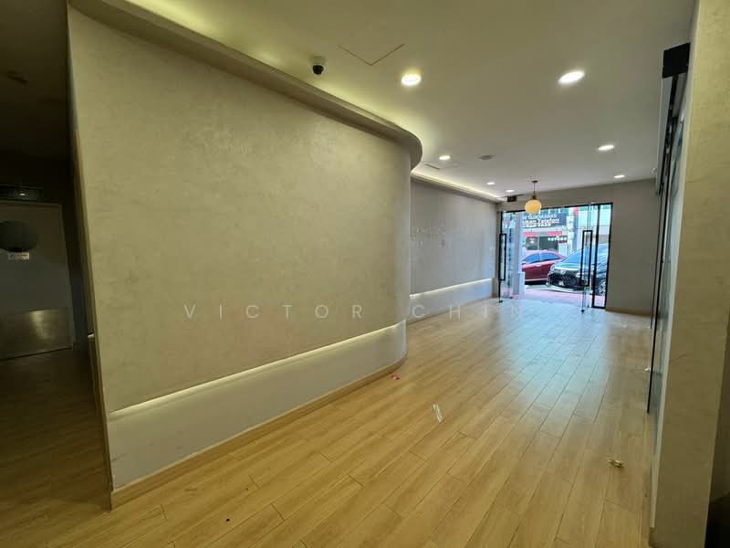 Pejabat untuk Disewa di Bandar Puteri Puchong (Puchong) - Victor Chin - Entrance - PropertyGuru.com.my