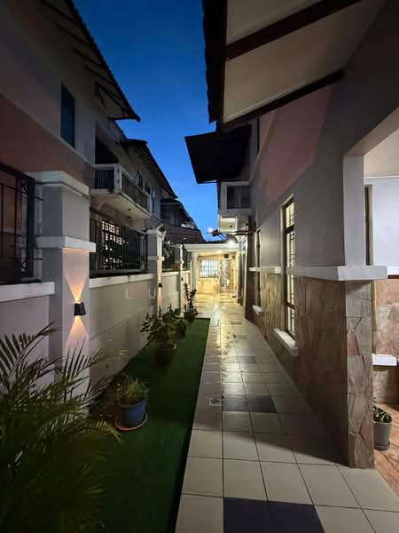 Cluster House for Rent in Bandar Putra (Kulai) - Lui Lui - Exterior - PropertyGuru.com.my