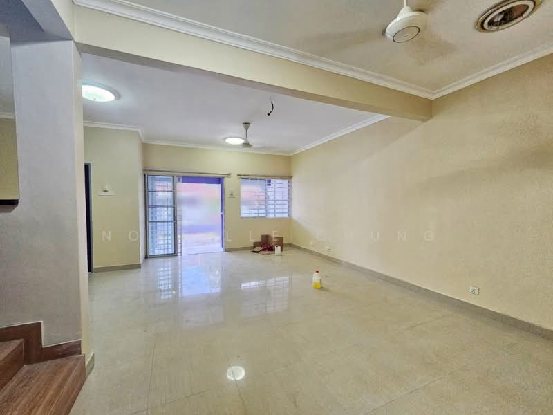2-storey Terraced House for Rent in Putra Heights (Subang Jaya) - Nobeille Chung - Living Room - PropertyGuru.com.my