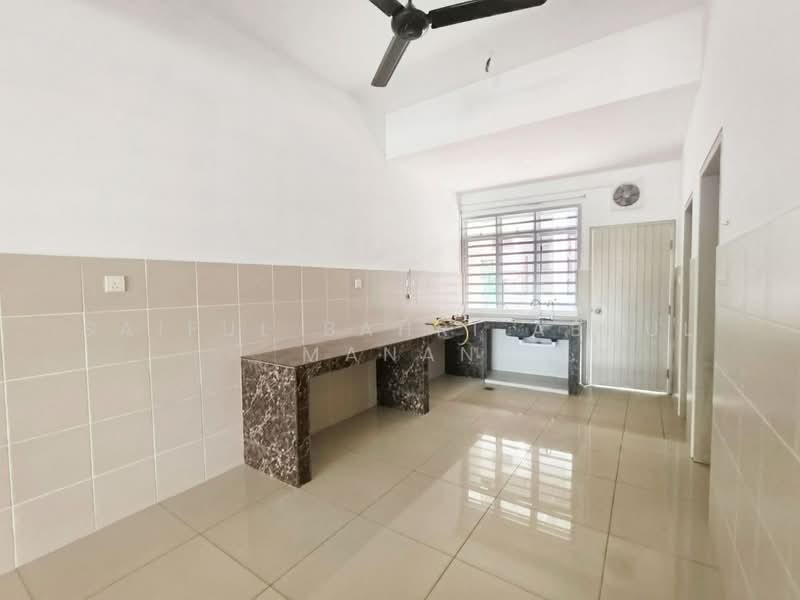 Rumah Teres 2 Tingkat untuk Dijual di Bandar Ainsdale (Seremban) - Saiful Bahri Abdul Manan - Kitchen - PropertyGuru.com.my