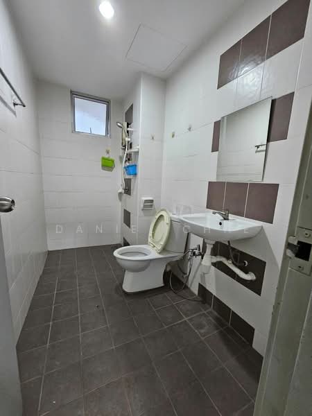 Condominium for Rent at The Golden Triangle Condominium - Daniel Chae - PropertyGuru.com.my