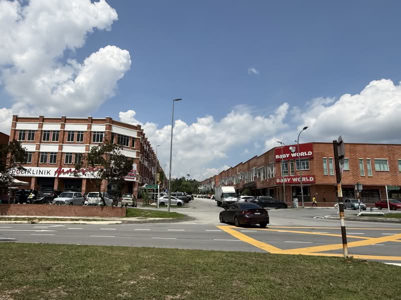 Shop for Sale in Alam Budiman (Shah Alam) - Calvin Lim - Exterior - PropertyGuru.com.my