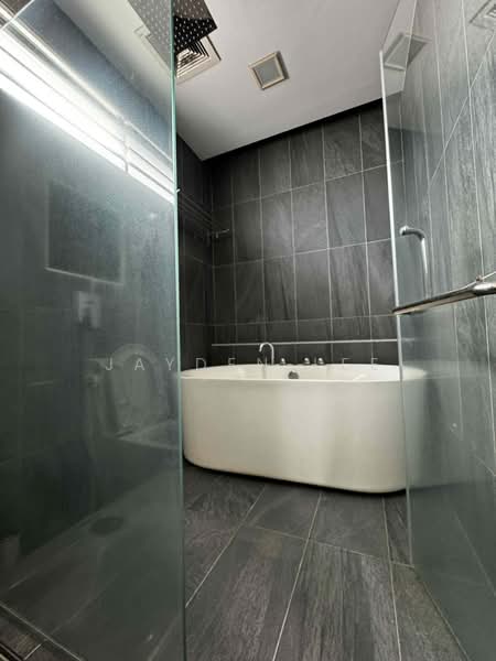 Semi-Detached House for Sale in Taman Saujana Suria (Kajang) - Jayden Lee - Bathroom - PropertyGuru.com.my