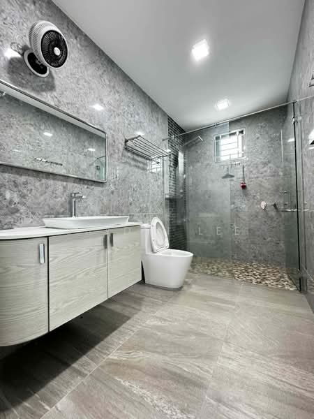 Semi-Detached House for Sale in Taman Saujana Suria (Kajang) - Jayden Lee - Bathroom - PropertyGuru.com.my