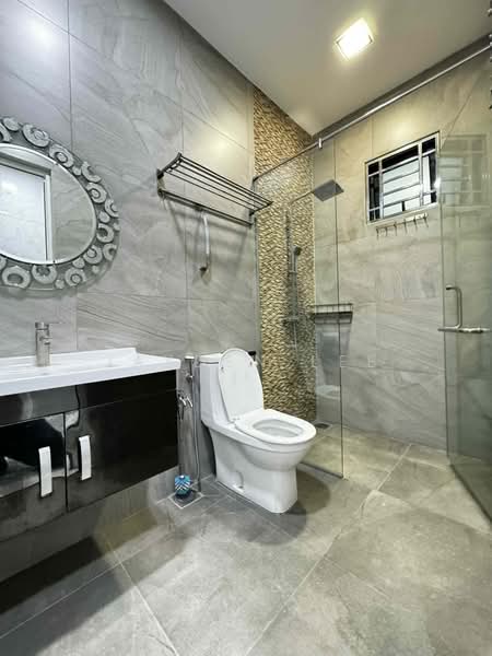 Semi-Detached House for Sale in Taman Saujana Suria (Kajang) - Jayden Lee - Bathroom - PropertyGuru.com.my