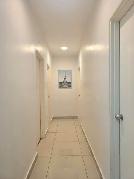 Apartment for Rent at Nusa Heights (Nusa Puncak) - Vison Foo - Corridor - PropertyGuru.com.my