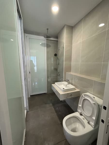 Condominium for Rent at Codrington Residence - Ruth Ong - Bathroom - PropertyGuru.com.my
