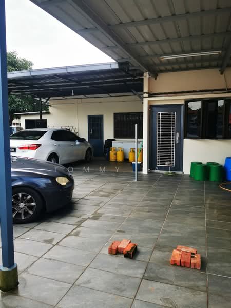 2-storey Terraced House for Sale in Taman Rinting (Masai) - Tommy Tai - Exterior - PropertyGuru.com.my