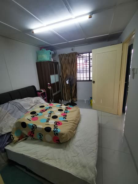 2-storey Terraced House for Sale in Taman Rinting (Masai) - Tommy Tai - Bedroom - PropertyGuru.com.my
