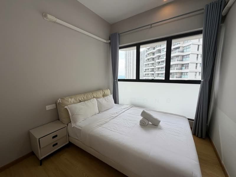 Kondominium untuk Dijual di Bay Point @ Country Garden Danga Bay - Anson Hiong - Bedroom - PropertyGuru.com.my