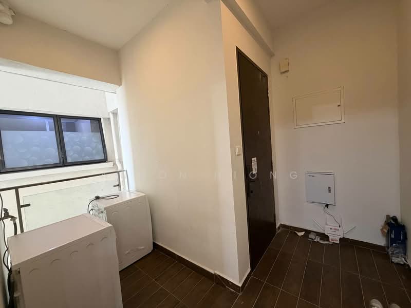 Kondominium untuk Dijual di Bay Point @ Country Garden Danga Bay - Anson Hiong - Entrance - PropertyGuru.com.my