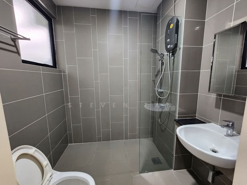 Rumah Teres 3 Tingkat untuk Disewa di 16 Sierra (Puchong) - Steven Tan - Bathroom - PropertyGuru.com.my