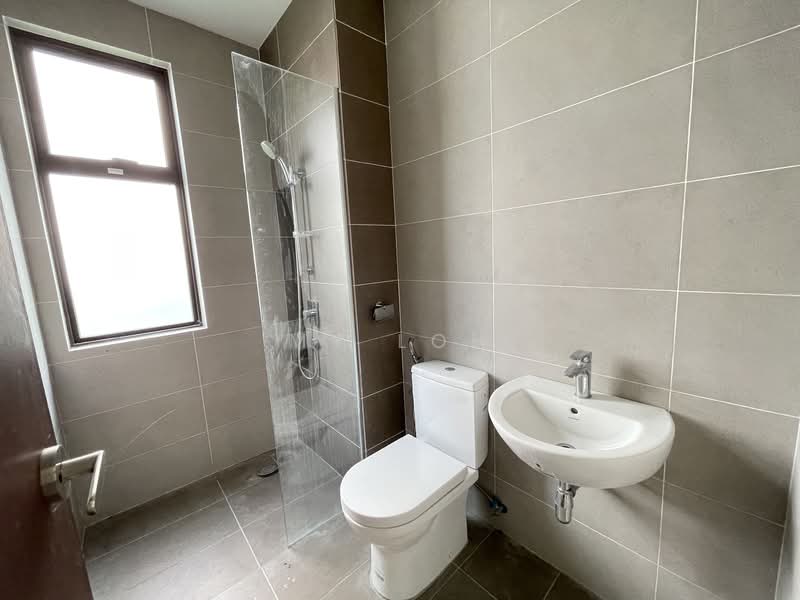 Semi-Detached House for Sale in Setia Eco Templer (Rawang) - MY Loh - Bathroom - PropertyGuru.com.my