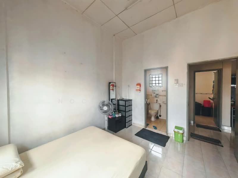 Pangsapuri untuk Dijual di Pangsapuri Tainia - Noctis Kwan - Bedroom - PropertyGuru.com.my