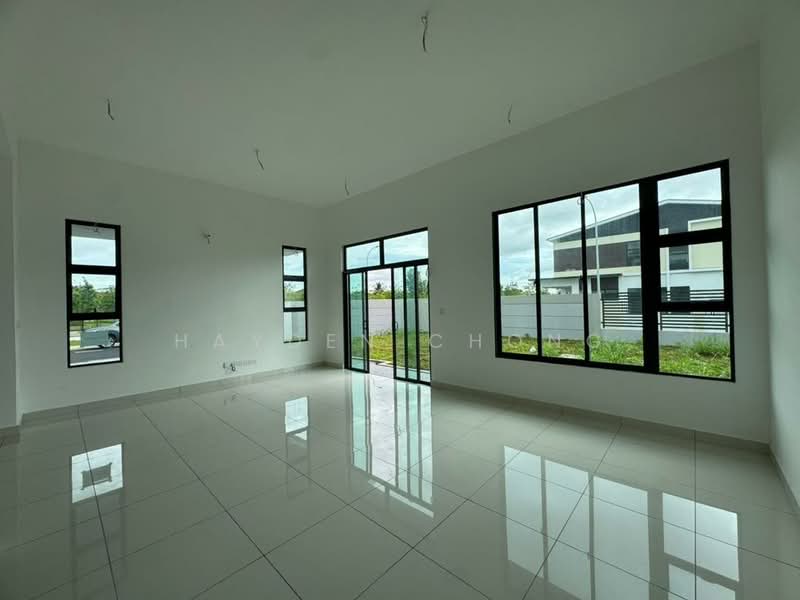 Rumah Kluster untuk Dijual di Taman Impian Emas (Skudai) - Hayden Chong - Living Room - PropertyGuru.com.my