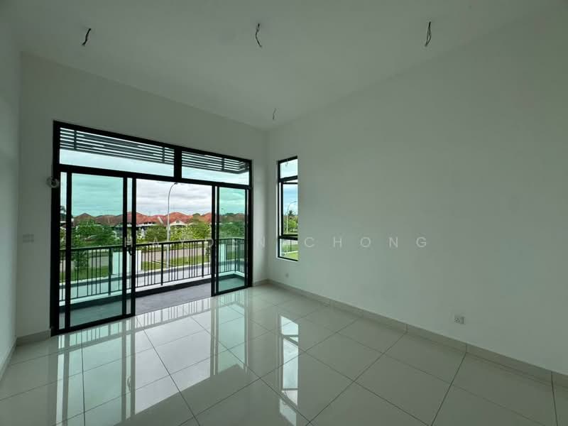 Rumah Kluster untuk Dijual di Taman Impian Emas (Skudai) - Hayden Chong - Balcony - PropertyGuru.com.my