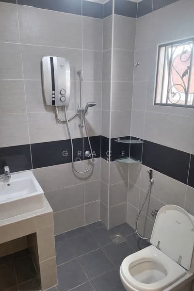2-storey Terraced House for Sale in Kota Perdana (Seri Kembangan) - Grace Oon - Bathroom - PropertyGuru.com.my