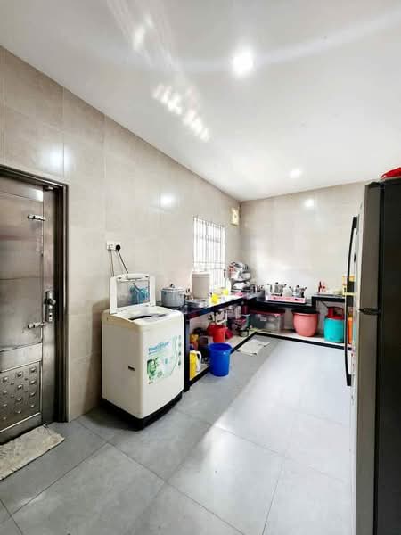 2-storey Terraced House for Sale in Taman Sri Putri (Skudai) - Tommy Tai - Kitchen - PropertyGuru.com.my
