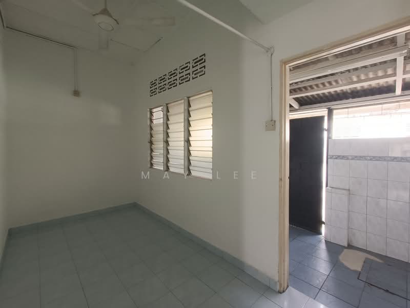 1-storey Terraced House for Sale in Taman Kepong (Kepong) - May Lee - Interior - PropertyGuru.com.my