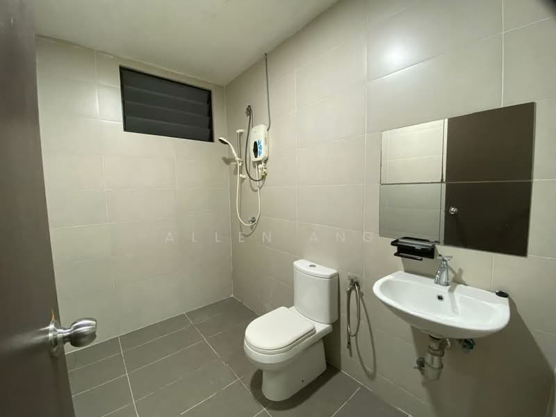 Condominium for Rent at Ken Rimba Condominium 1 - Allen Ang - Bathroom - PropertyGuru.com.my