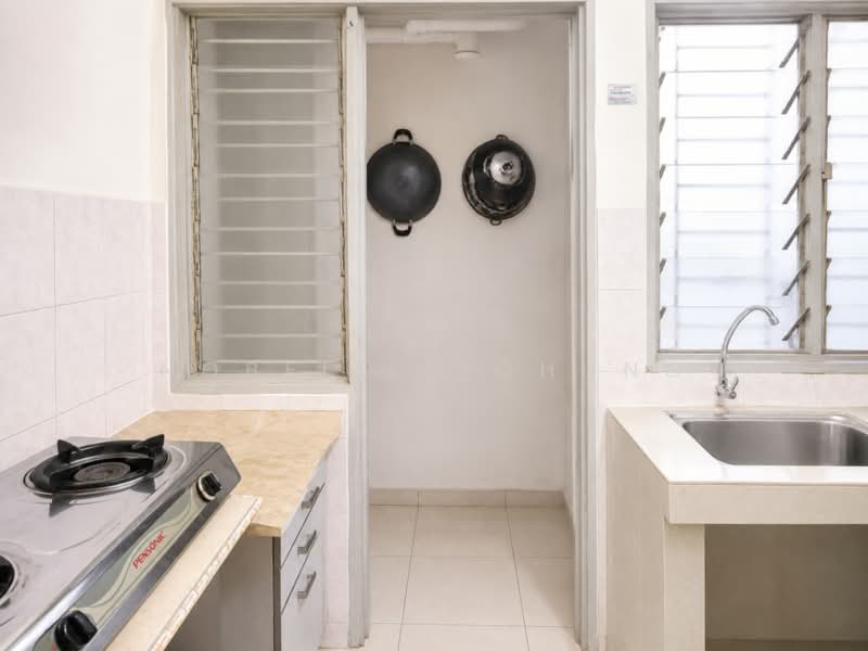 Apartment for Sale at Pelangi Ara, Bandar Utama - Nobeille Chung - Kitchen - PropertyGuru.com.my