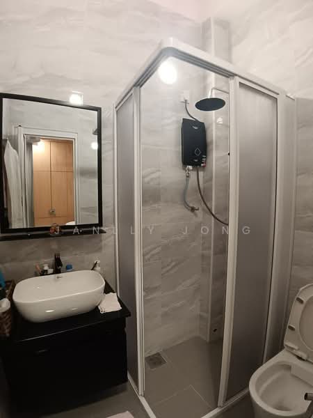 1-storey Terraced House for Sale in Bandar Baru Permas Jaya (Permas Jaya) - Janlly Jong - Bathroom - PropertyGuru.com.my